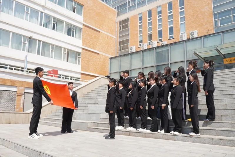 青春心向党，奋斗正当时 || ...